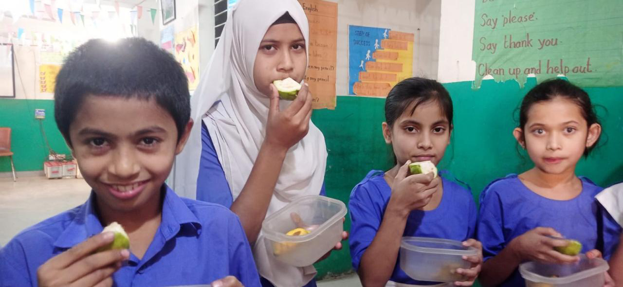 Image of students at Gulshan Literacy Program - Gabtoli