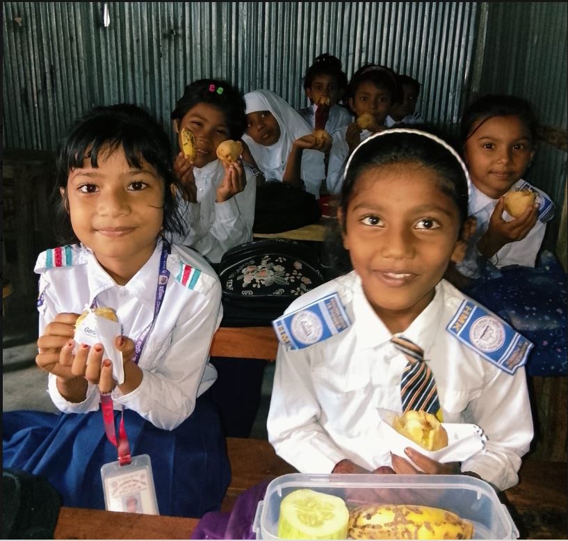 Image of Hamida Memorial School children